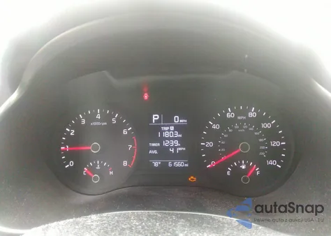 2021 Kia Rio Lx z USA, uszkodzony, nr VIN 3KPA24AD8ME412798